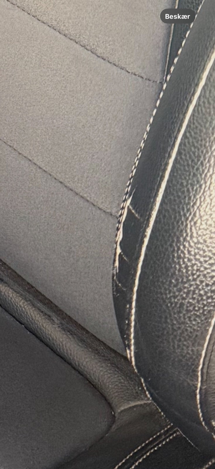 Grå Mercedes E350 d fra 2017