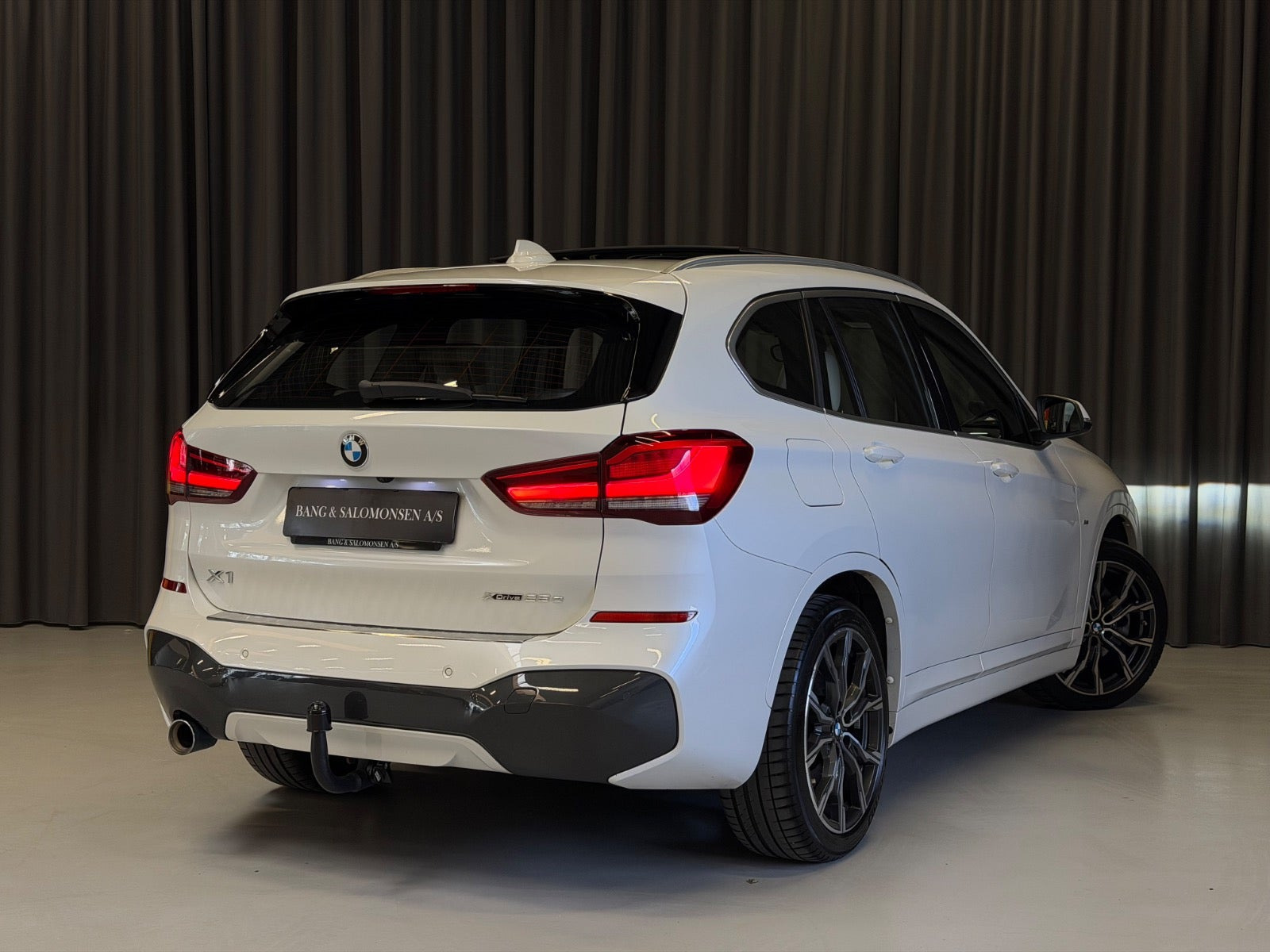 Hvid BMW X1 fra 2022