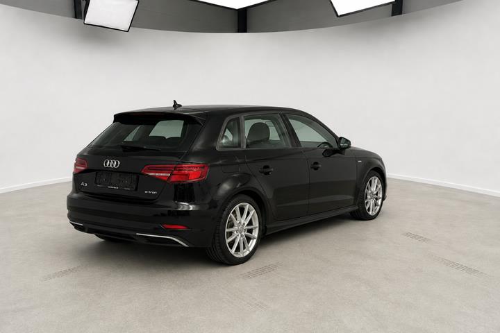 Sort Audi A3 fra 2017
