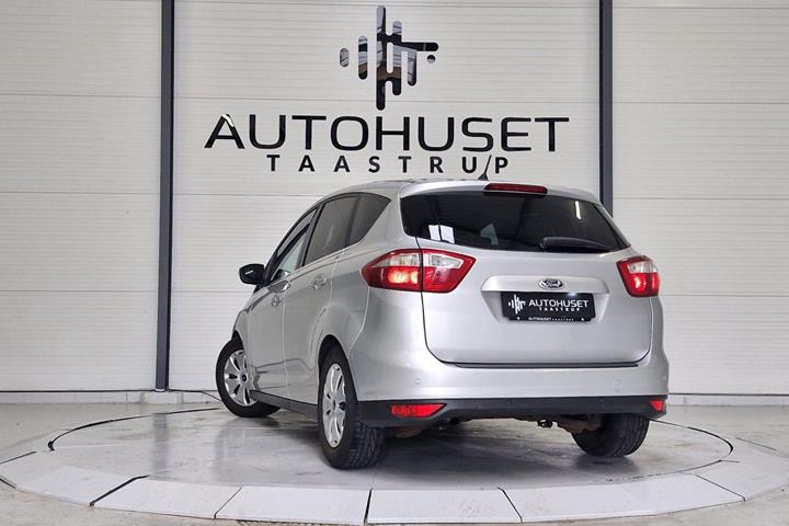 Sølv Ford C-MAX fra 2010
