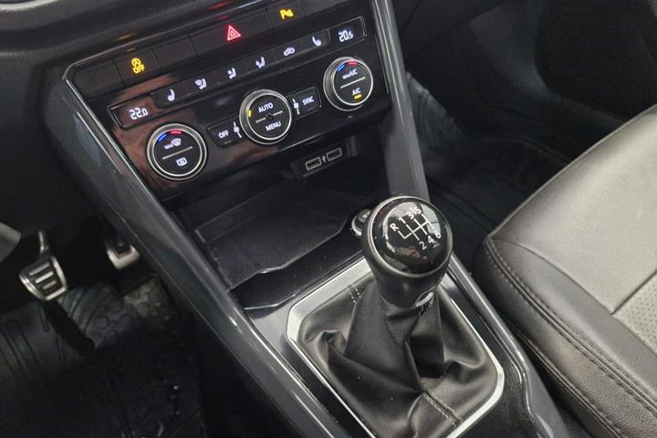 Hvid VW T-Roc fra 2018