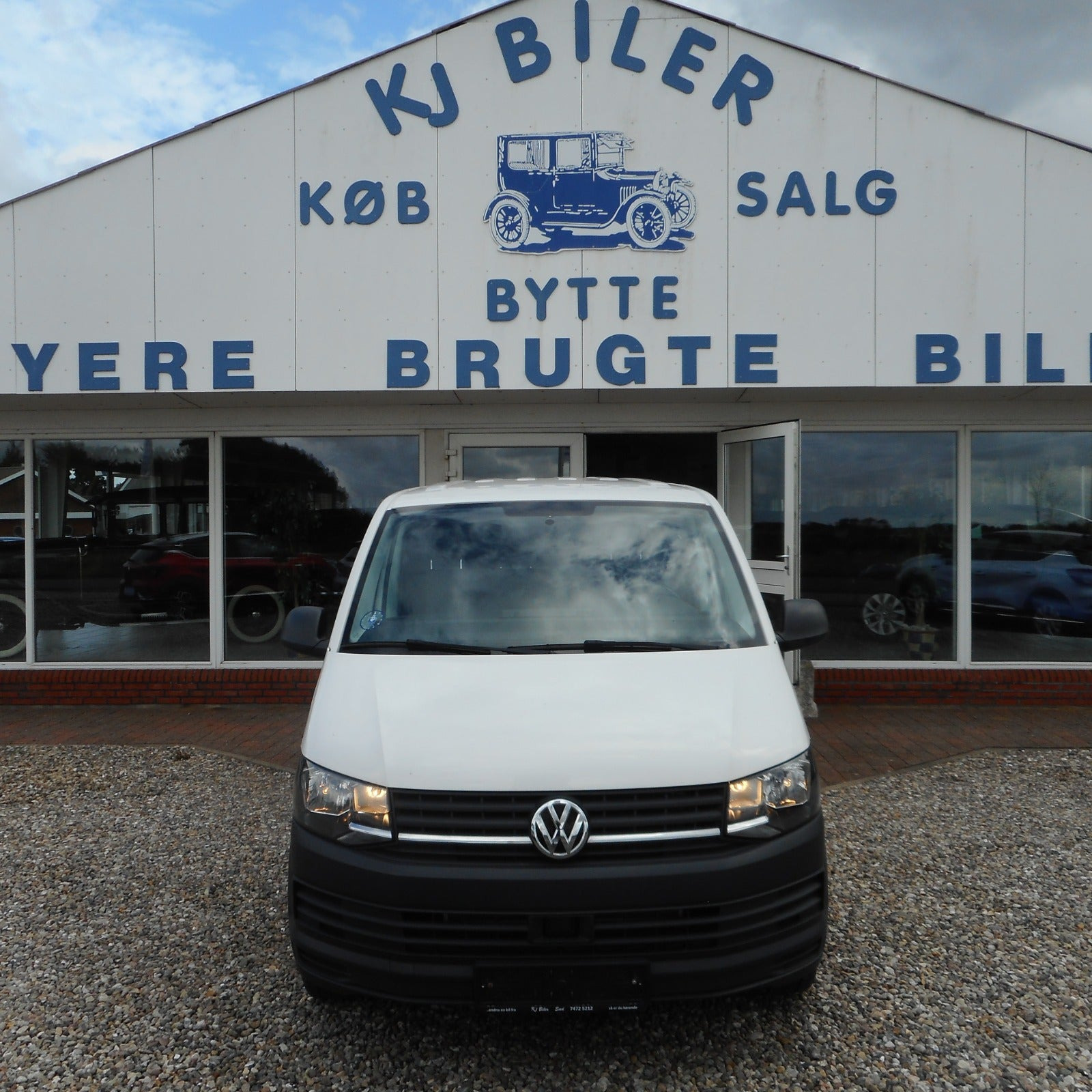 VW Transporter 2,0 TDi 204 Kassevogn DSG lang