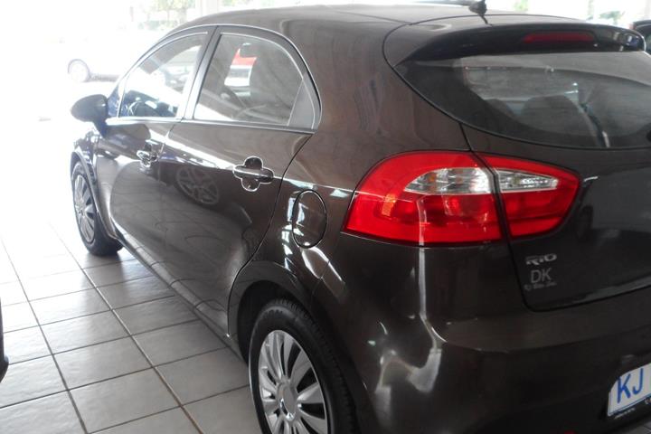 undefined Kia Rio fra 2013