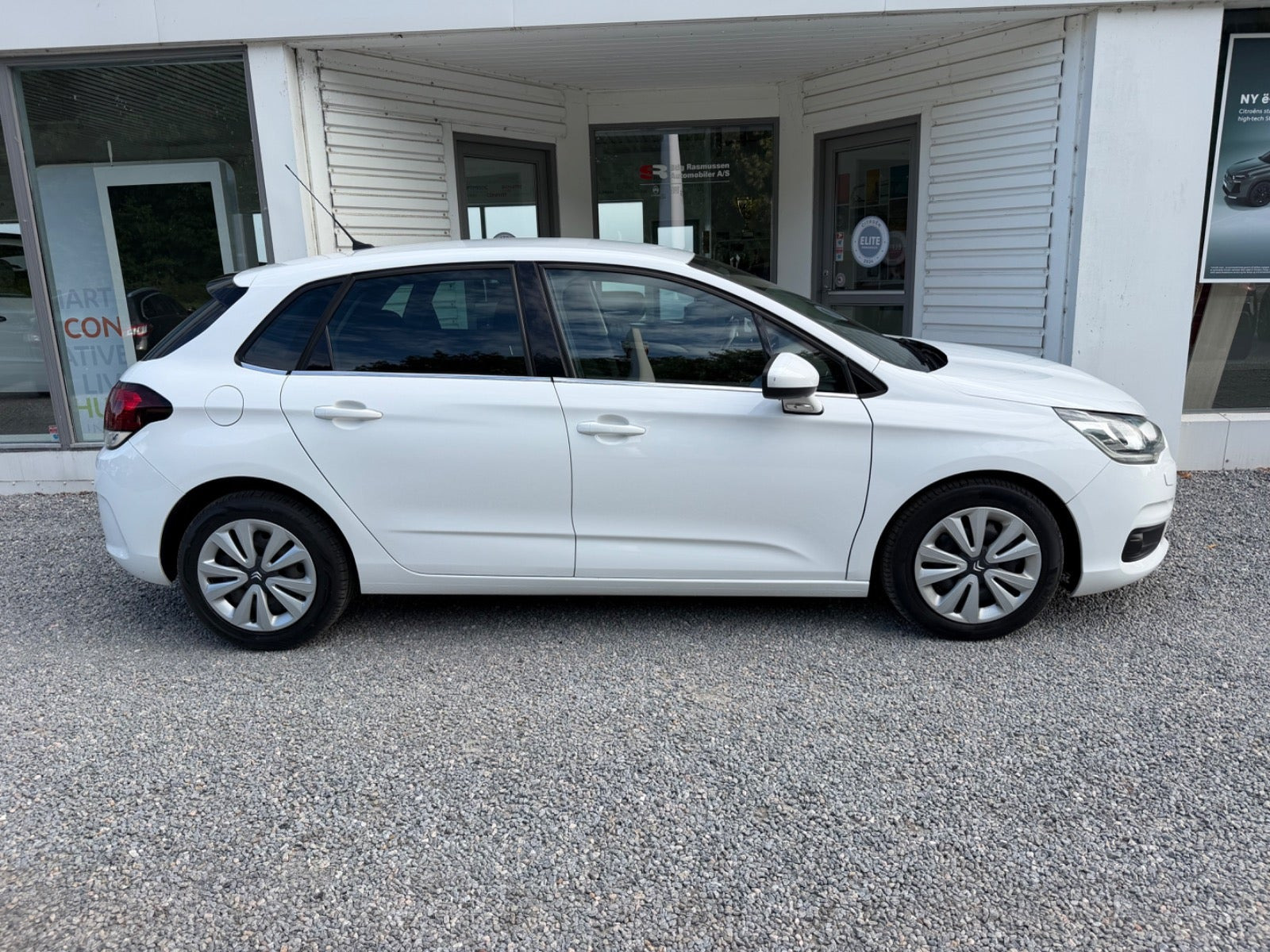 Hvid Citroën C4 fra 2015