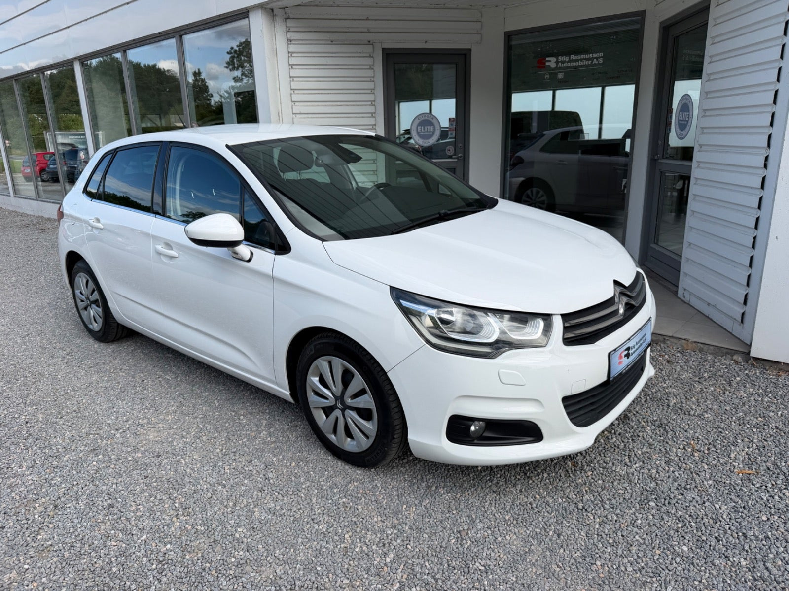 Hvid Citroën C4 fra 2015