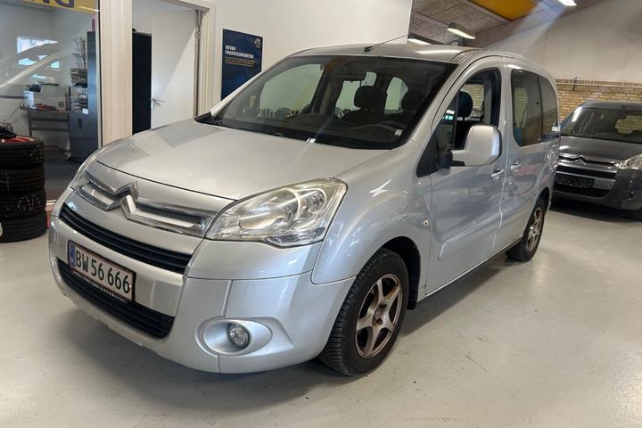 Sølv Citroën Berlingo fra 2010