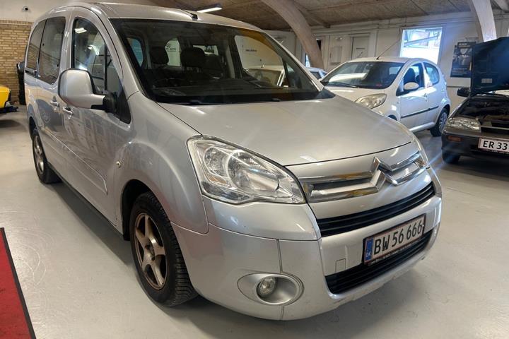 Sølv Citroën Berlingo fra 2010