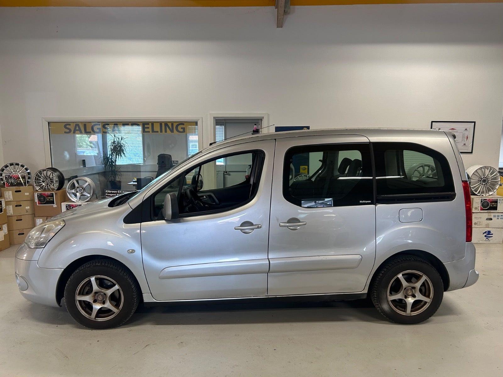 Sølv Citroën Berlingo fra 2010