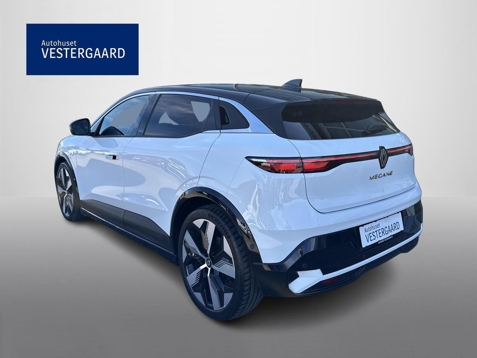 Hvid Renault Megane E-Tech fra 2022