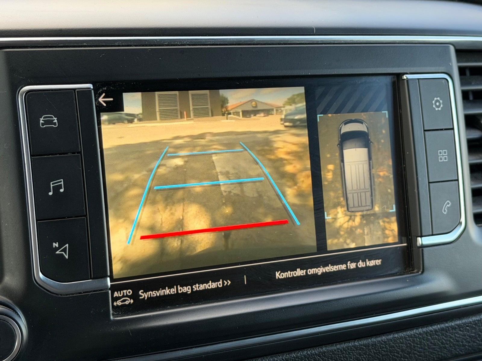 Hvid Toyota ProAce fra 2018