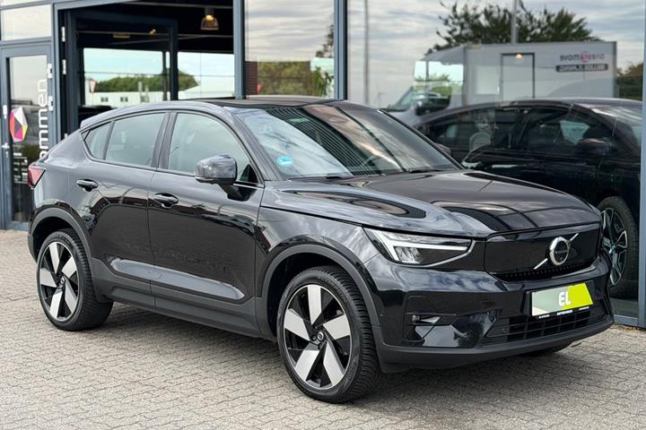 Sort Volvo C40 fra 2023