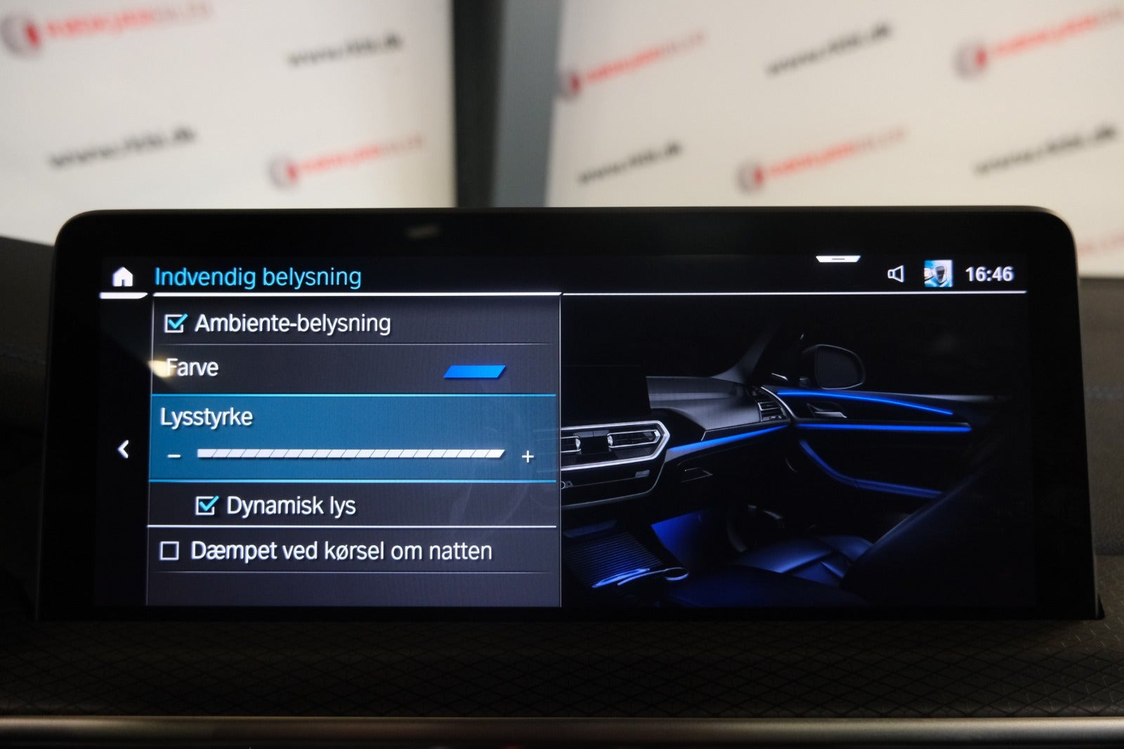 Hvid BMW iX3 fra 2023