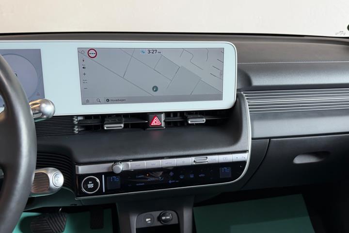 Grå Hyundai Ioniq 5 fra 2022
