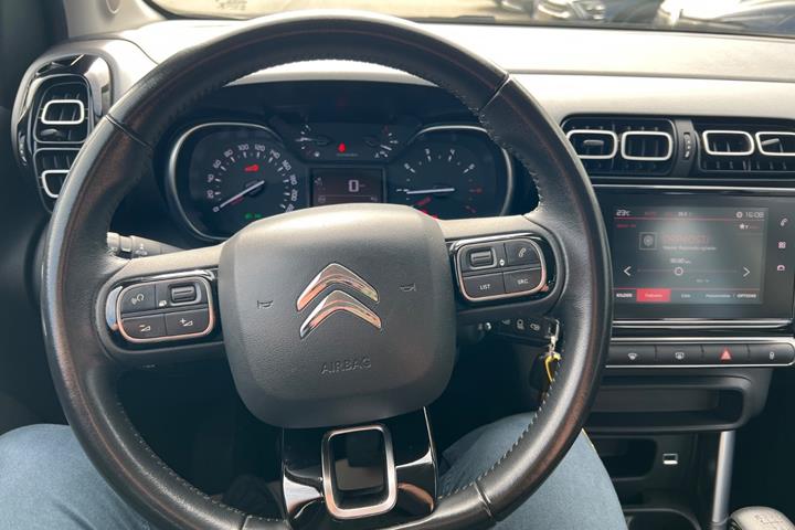 Grå Citroën C3 Aircross fra 2019