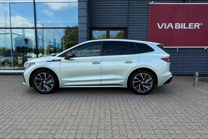 Grøn Skoda Enyaq fra 2021