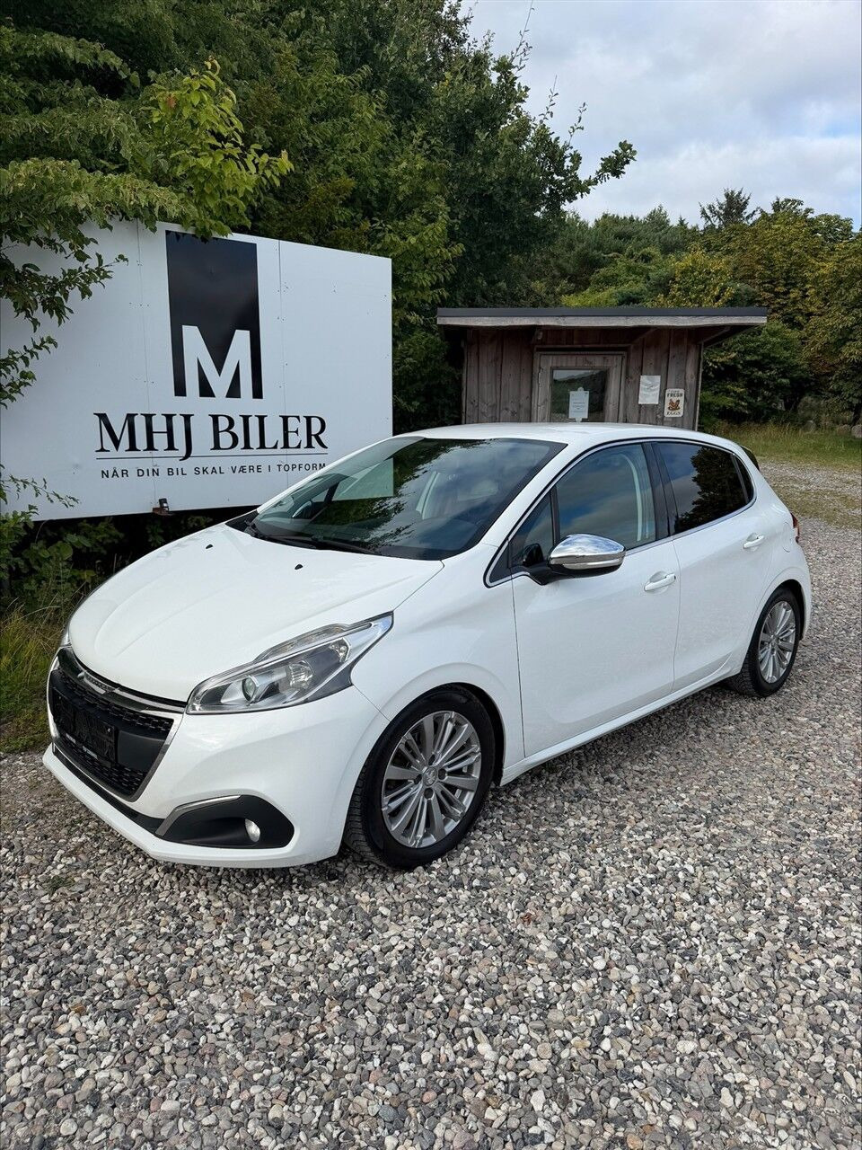 Peugeot 208 1,6 BlueHDi Desire 100HK 5d