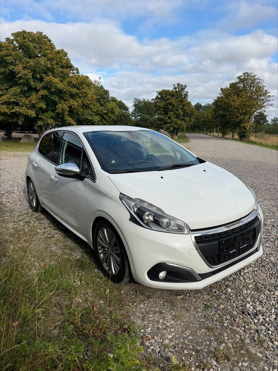 undefined Peugeot 208 fra 2016