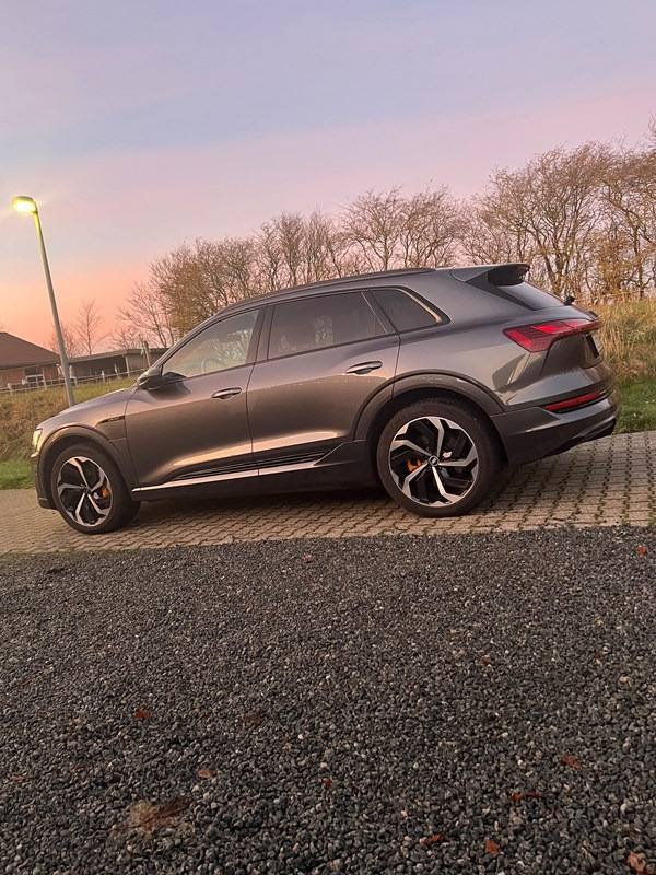 undefined Audi e-tron fra 2021