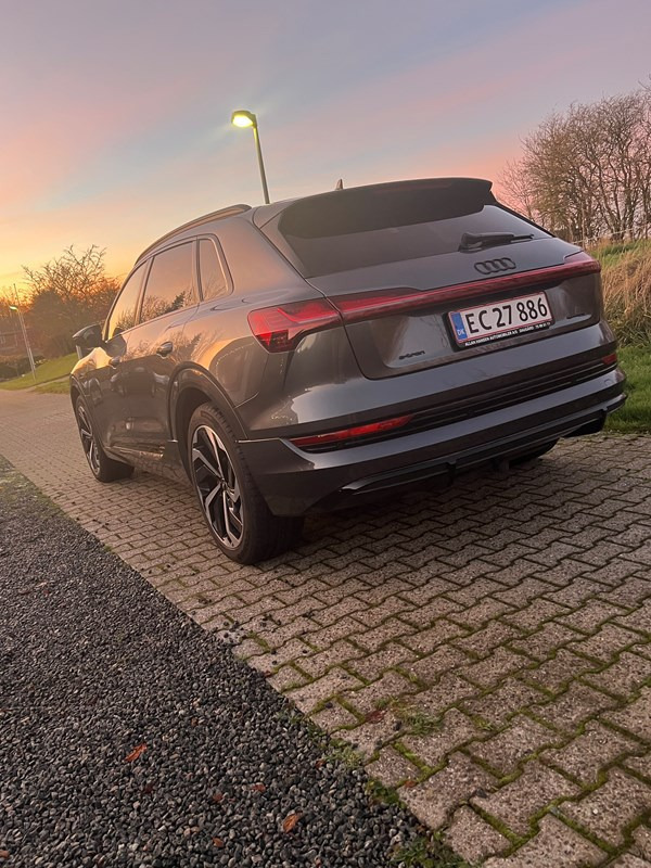 undefined Audi e-tron fra 2021