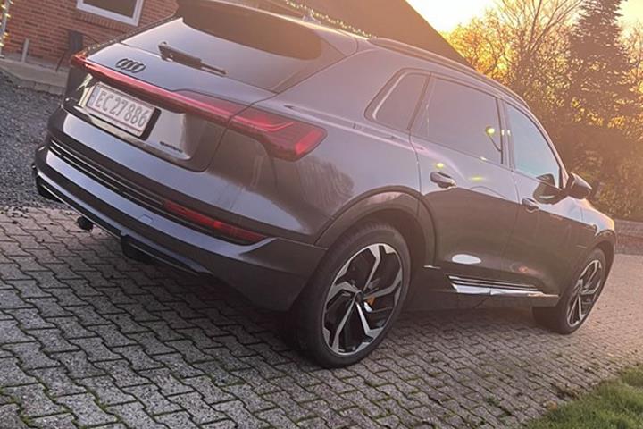 undefined Audi e-tron fra 2021