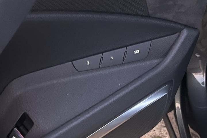 undefined Audi e-tron fra 2021