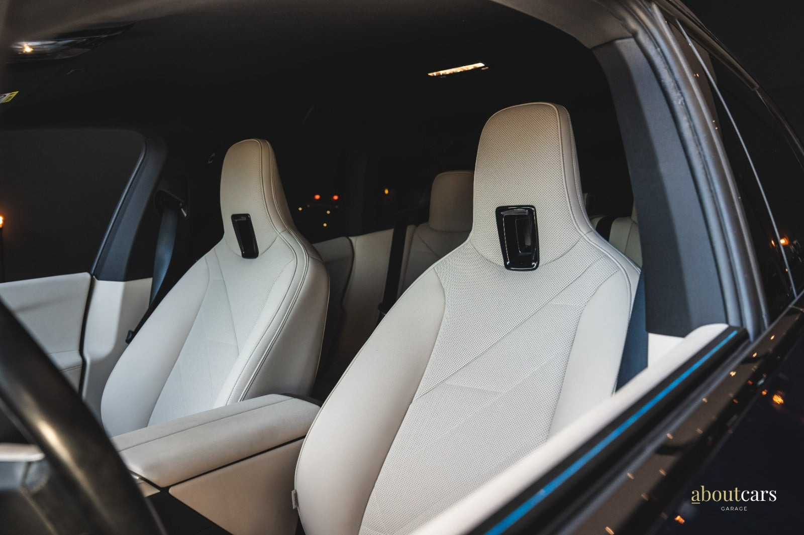 Blå BMW iX fra 2022