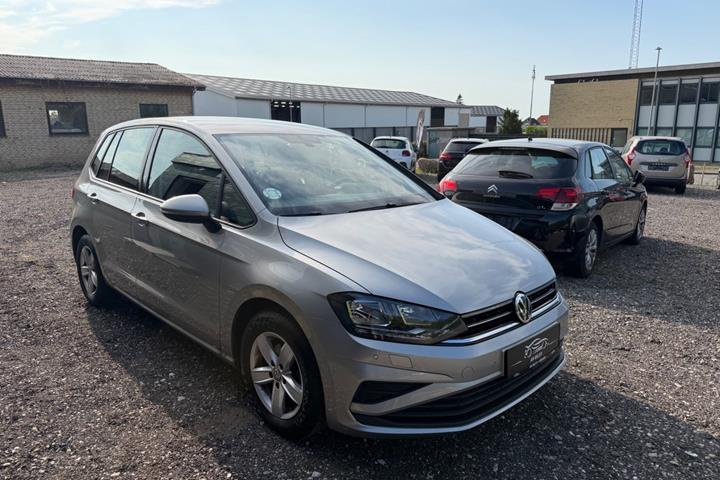 undefined VW Golf Sportsvan fra 2018