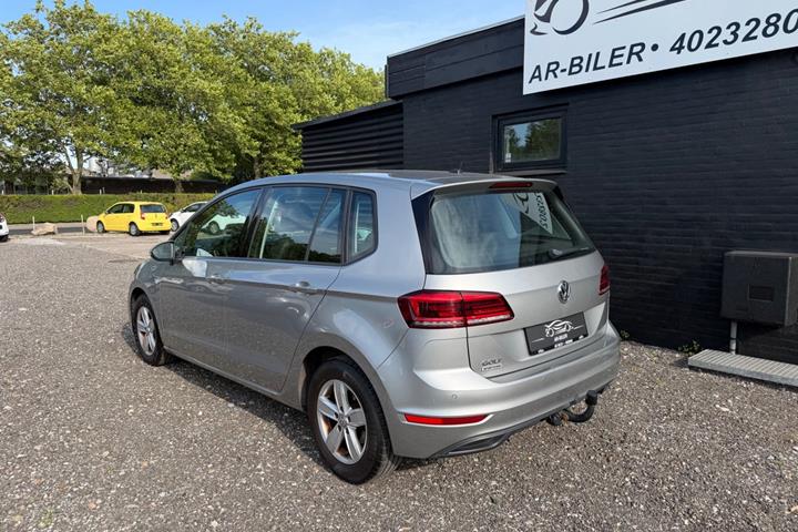 undefined VW Golf Sportsvan fra 2018