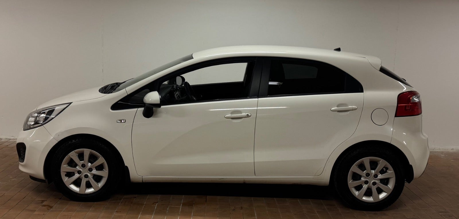 undefined Kia Rio fra 2014