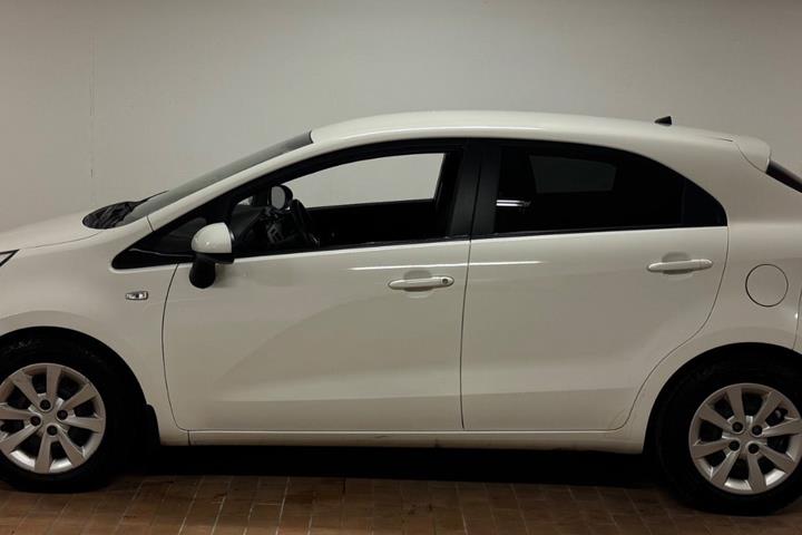 undefined Kia Rio fra 2014