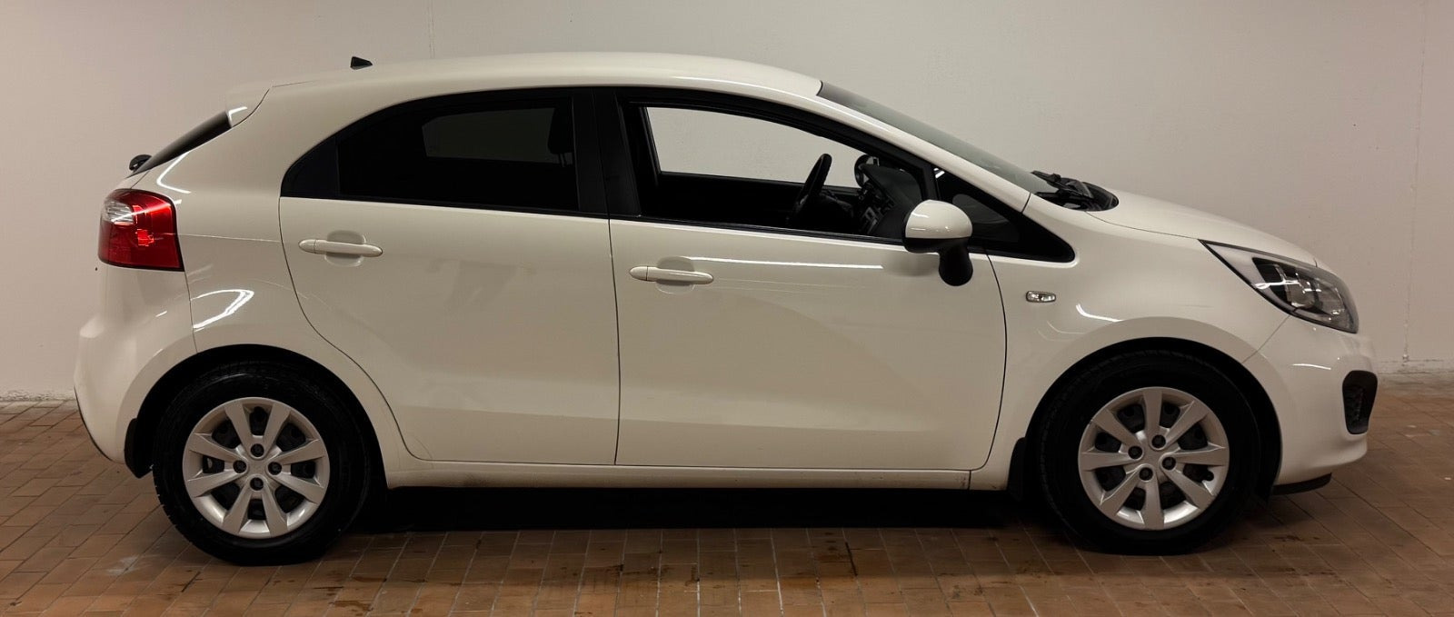 undefined Kia Rio fra 2014