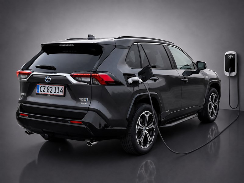 undefined Toyota RAV4 Plug in fra 2021