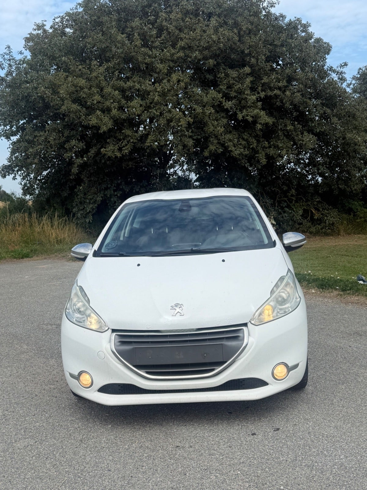 undefined Peugeot 208 fra 2012