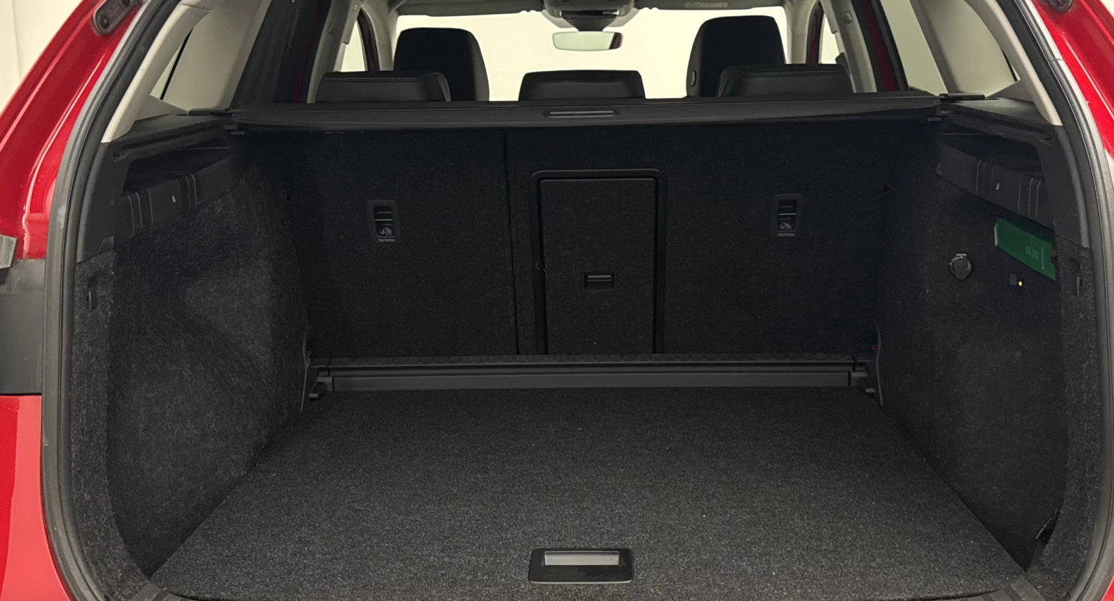 Rød Skoda Enyaq fra 2023