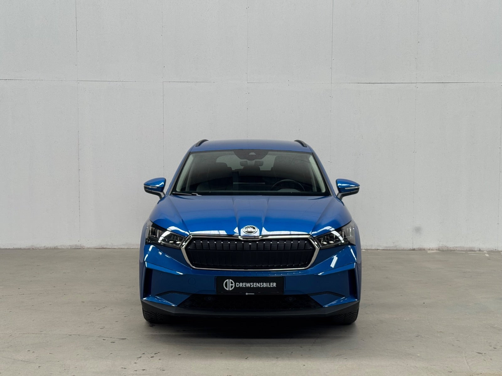 Blå Skoda Enyaq fra 2022