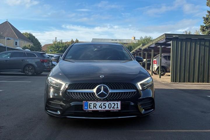 undefined Mercedes 200/8 fra 2021