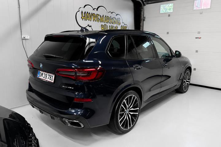 undefined BMW X5 fra 2022