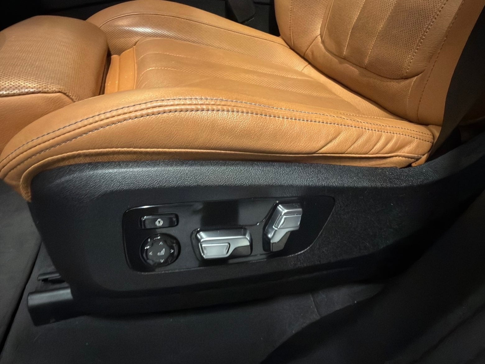 undefined BMW X5 fra 2022