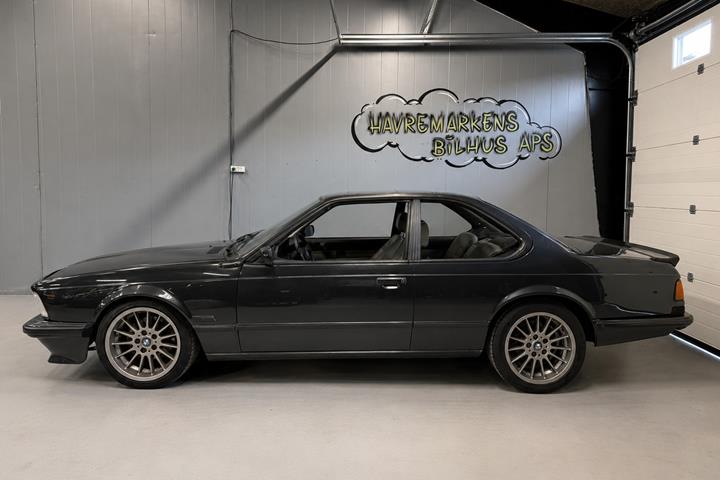undefined BMW 635CSi fra 1986