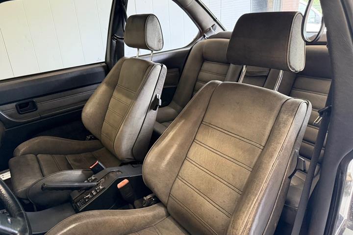 undefined BMW 635CSi fra 1986