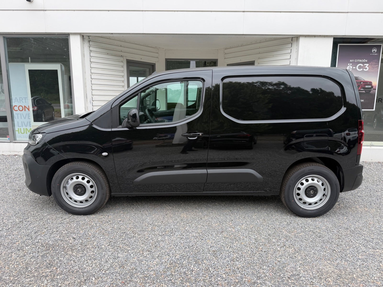 Sort Citroën ë-Berlingo fra 2026