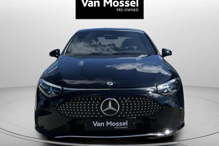 Sort Mercedes CLA250+ fra 2025
