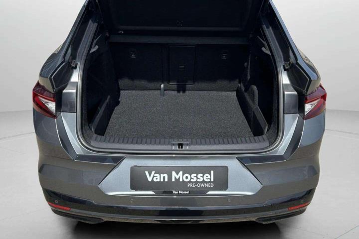 Grå Skoda Enyaq fra 2023