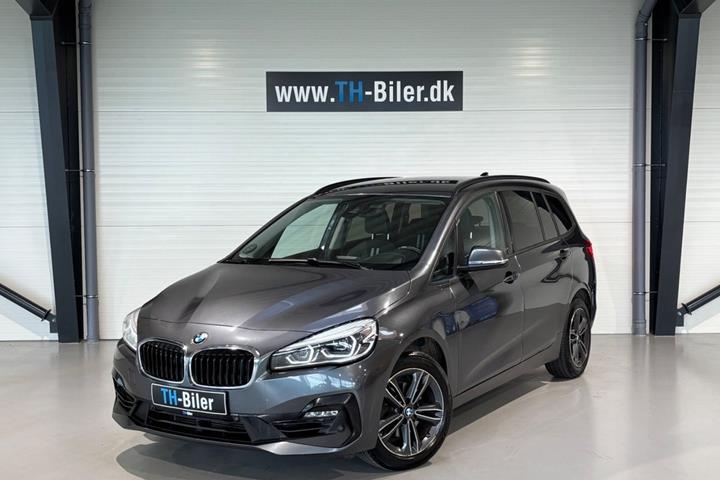 undefined BMW 216i fra 2019