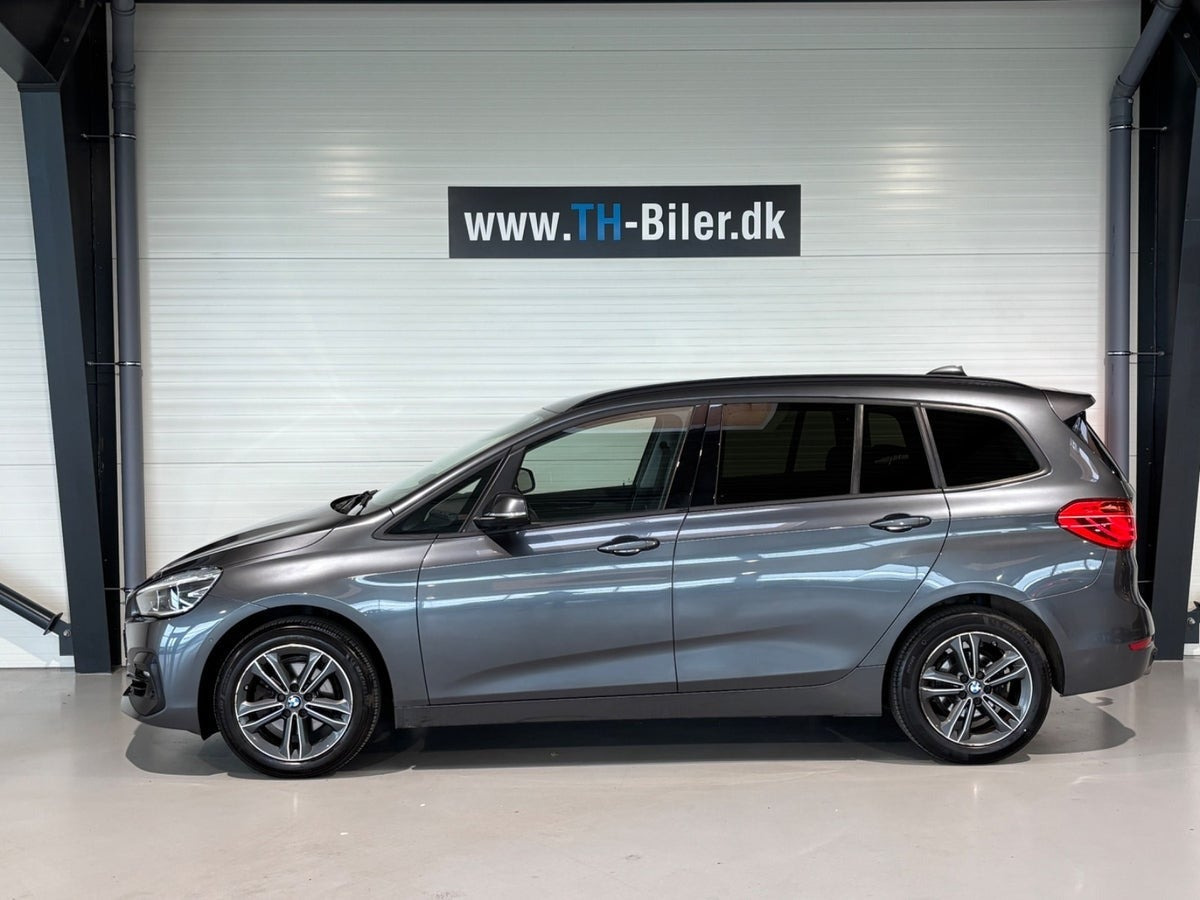 undefined BMW 216i fra 2019