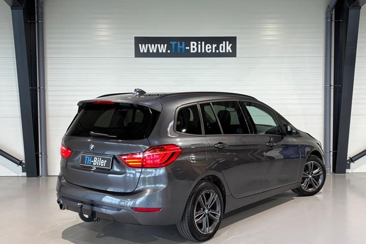 undefined BMW 216i fra 2019