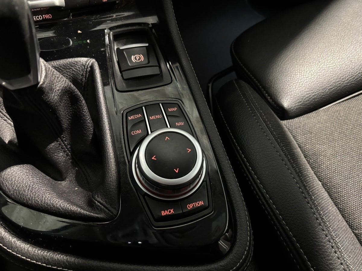 undefined BMW 216i fra 2019