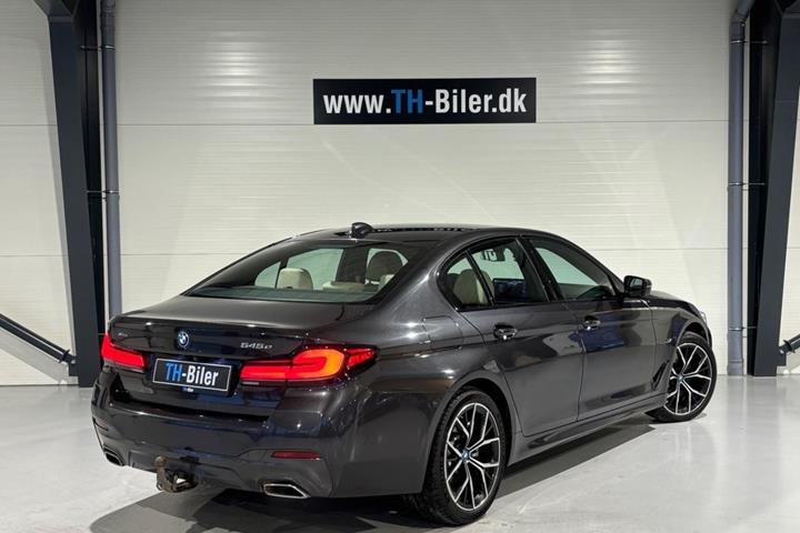 undefined BMW 545e fra 2022