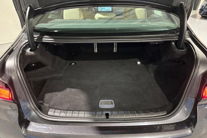 undefined BMW 545e fra 2022