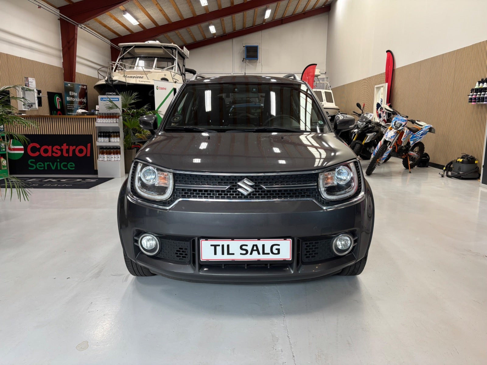 Grå Suzuki Ignis fra 2019